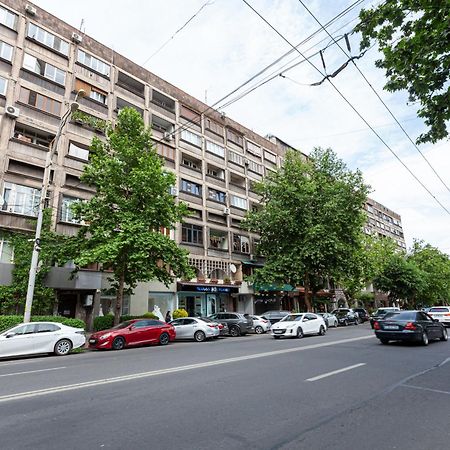 Stay Inn Apartments On 33 Sayat-Nova Avenue Yerevan Exterior photo