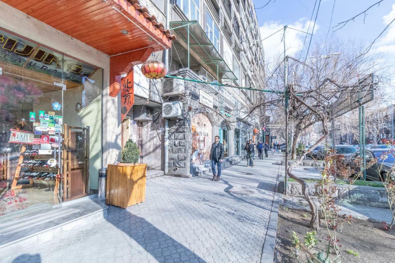 Stay Inn Apartments On 33 Sayat-Nova Avenue Yerevan Exterior photo