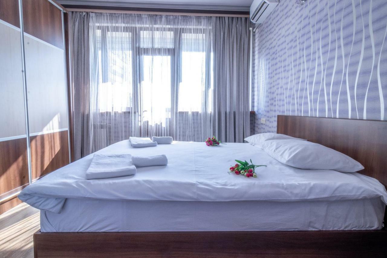 Stay Inn Apartments On 33 Sayat-Nova Avenue Yerevan Exterior photo