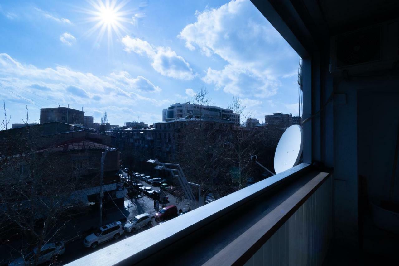 Stay Inn Apartments On 33 Sayat-Nova Avenue Yerevan Exterior photo