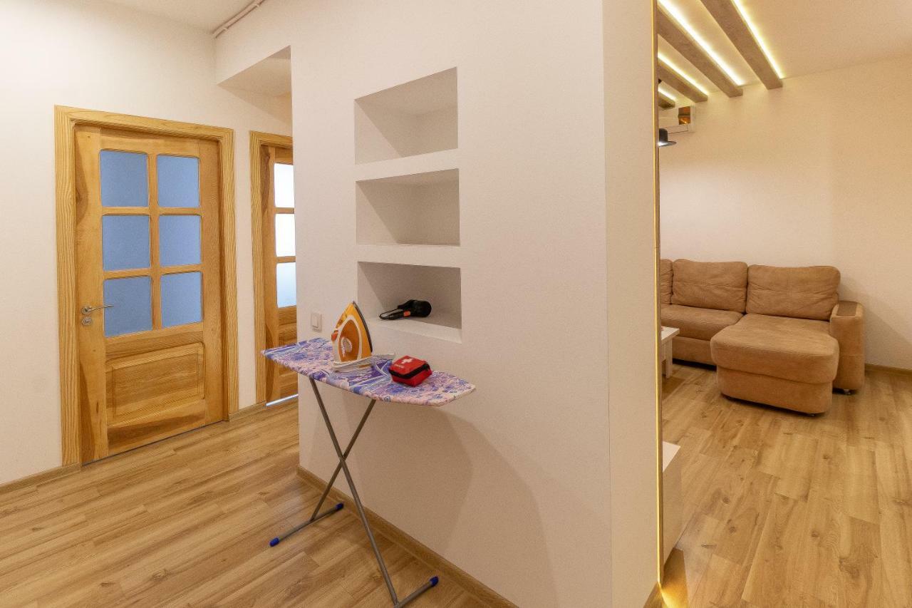 Stay Inn Apartments On 33 Sayat-Nova Avenue Yerevan Exterior photo